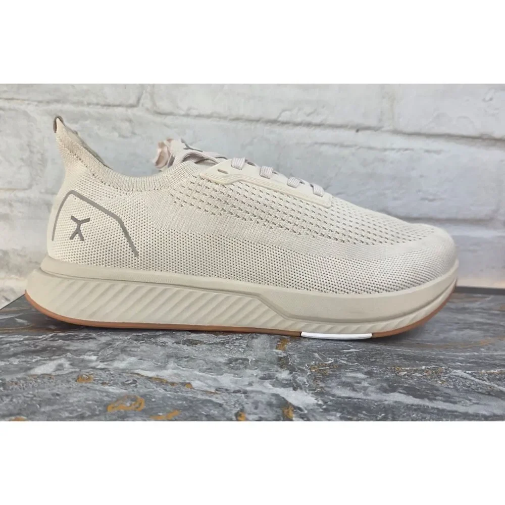Flux Footwear Adapt Runner Barefoot Shoes Sand Men 10.5 Women 12 NWOT